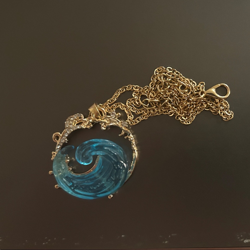 Elegant Blue and Gold Wave Pendant Necklace